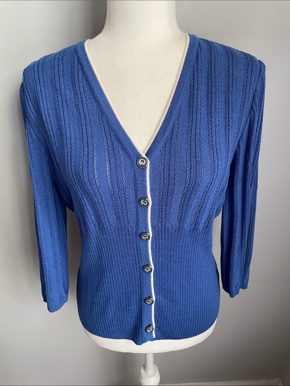 St. John Collection by Marie Gray Blue Button-Front Cardigan Sweater Size 6